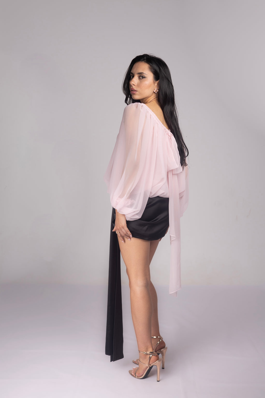 'LOVE BALLON' chiffon blouse in powder pink